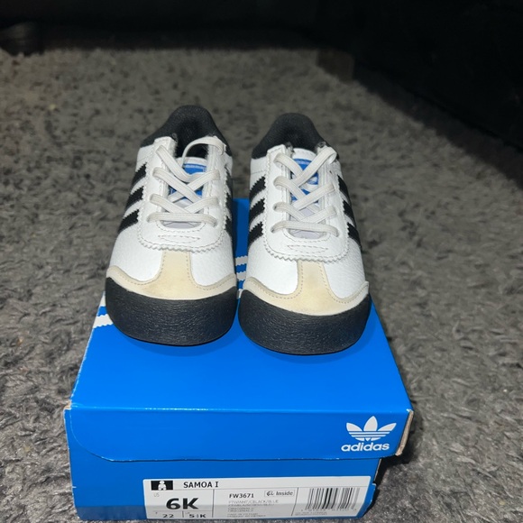 Adidas Samoa - Picture 3 of 3